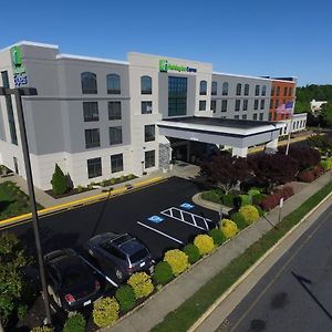 Holiday Inn Express Quantico - Stafford, An Ihg Hotel